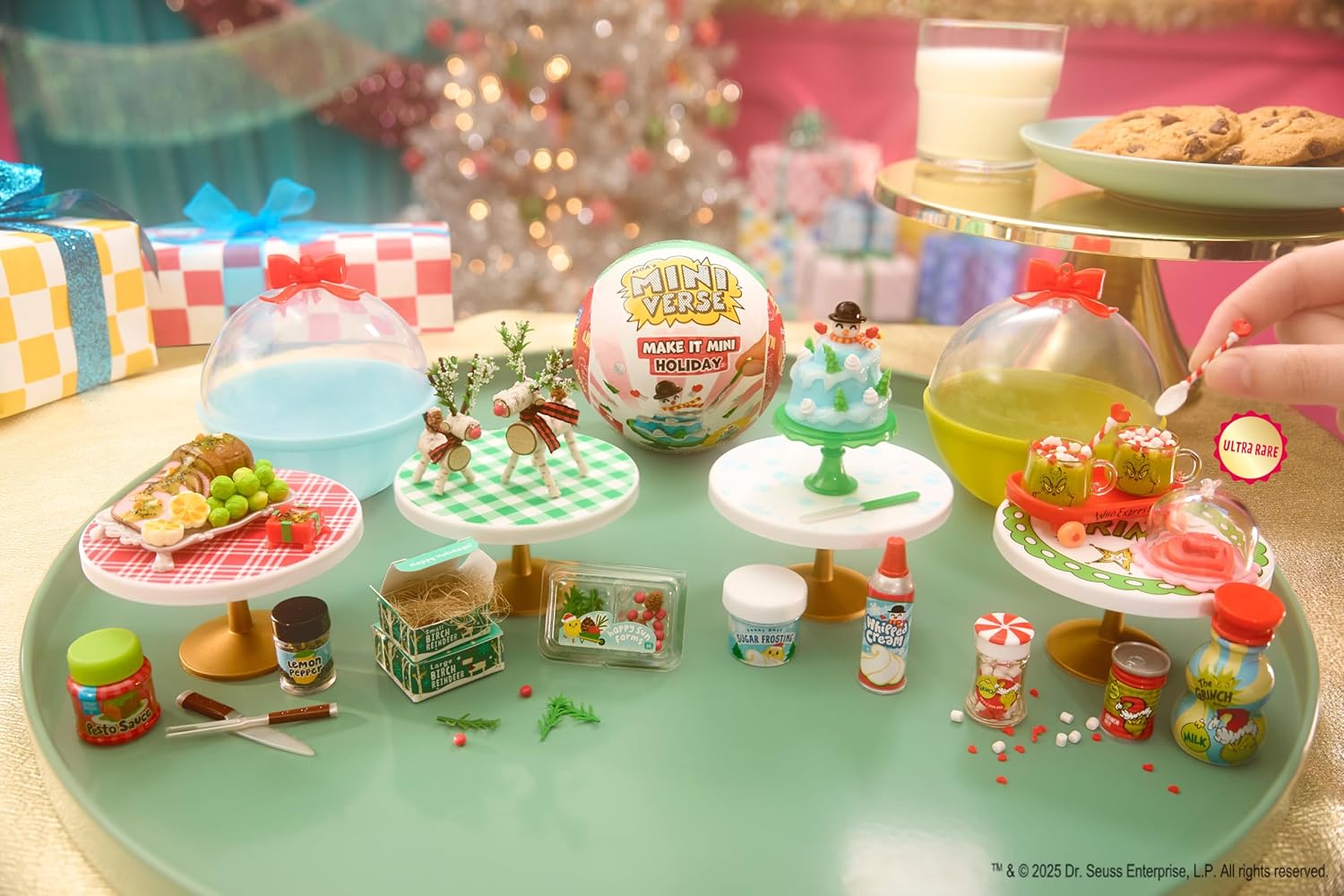 Mga\`S Miniverse Make It Mini Holiday Theme