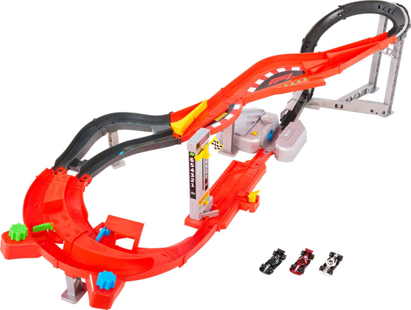 Hot Wheels Racing Formula 1 - Super Circuito, pista a tre corsie con propulsore e booster motorizzato per sfide testa a testa, 3 macchinine da corsa F1 incluse, JMC90