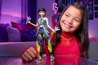 Mattel Kpop Demon Hunters HUNTR/X Zoey Fashion Doll | Wearing “How It’s Done” Performance Look, Spirit Blades Accessory, Inspired by the Movie
