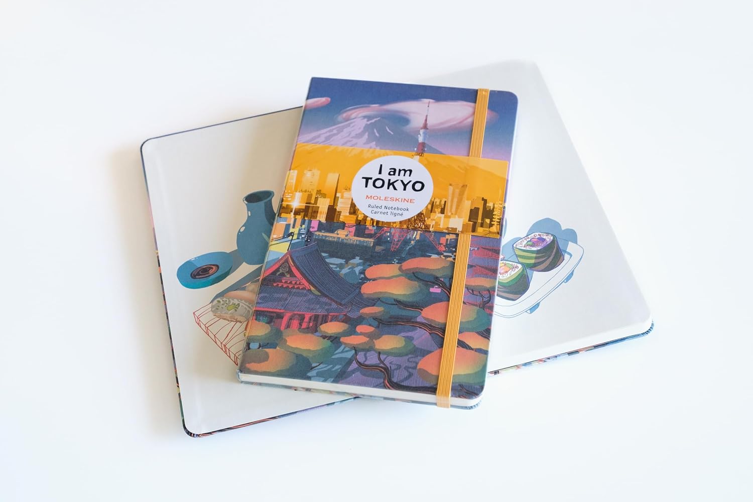 Moleskine I Am Tokyo Ruled Notebook, Hard Canvas Cover and Elastic Closure, Large 13 x 21 cm, Tokyo Theme