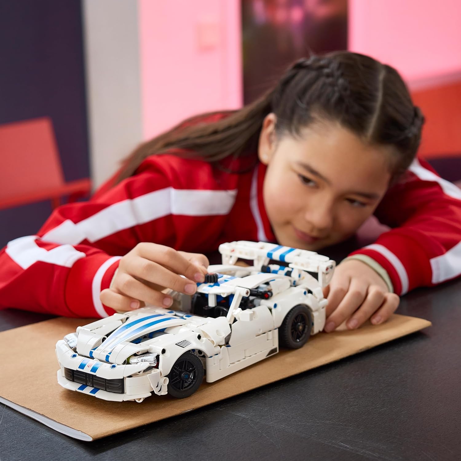 LEGO Technic Dodge Viper GTS-R Sportauto - Bouwpakket voor Kinderen vanaf 10 Jaar - Speelgoed Auto met Besturing, V10-Motor met Zuigers en Openende Deuren - Cadeau voor Jongens en Meisjes - 42234