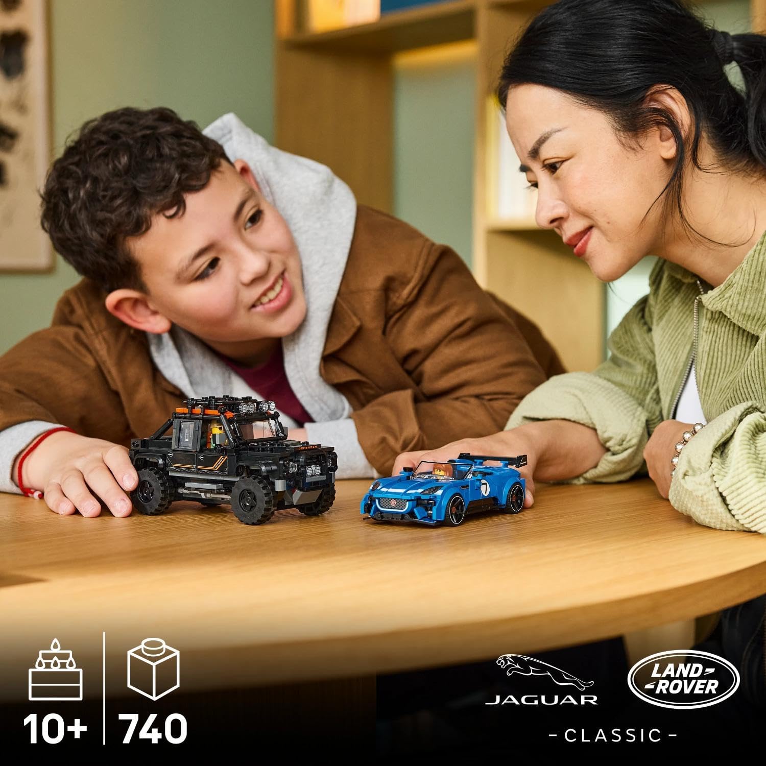 LEGO Speed Champions Jaguar Project 7 en Land Rover Defender - Auto Speelgoed voor Kinderen vanaf 10 Jaar met 2 Auto's en 2 Minifiguren - Kinderkamer Decoratie - Cadeau voor Jongens en Meisjes - 77264