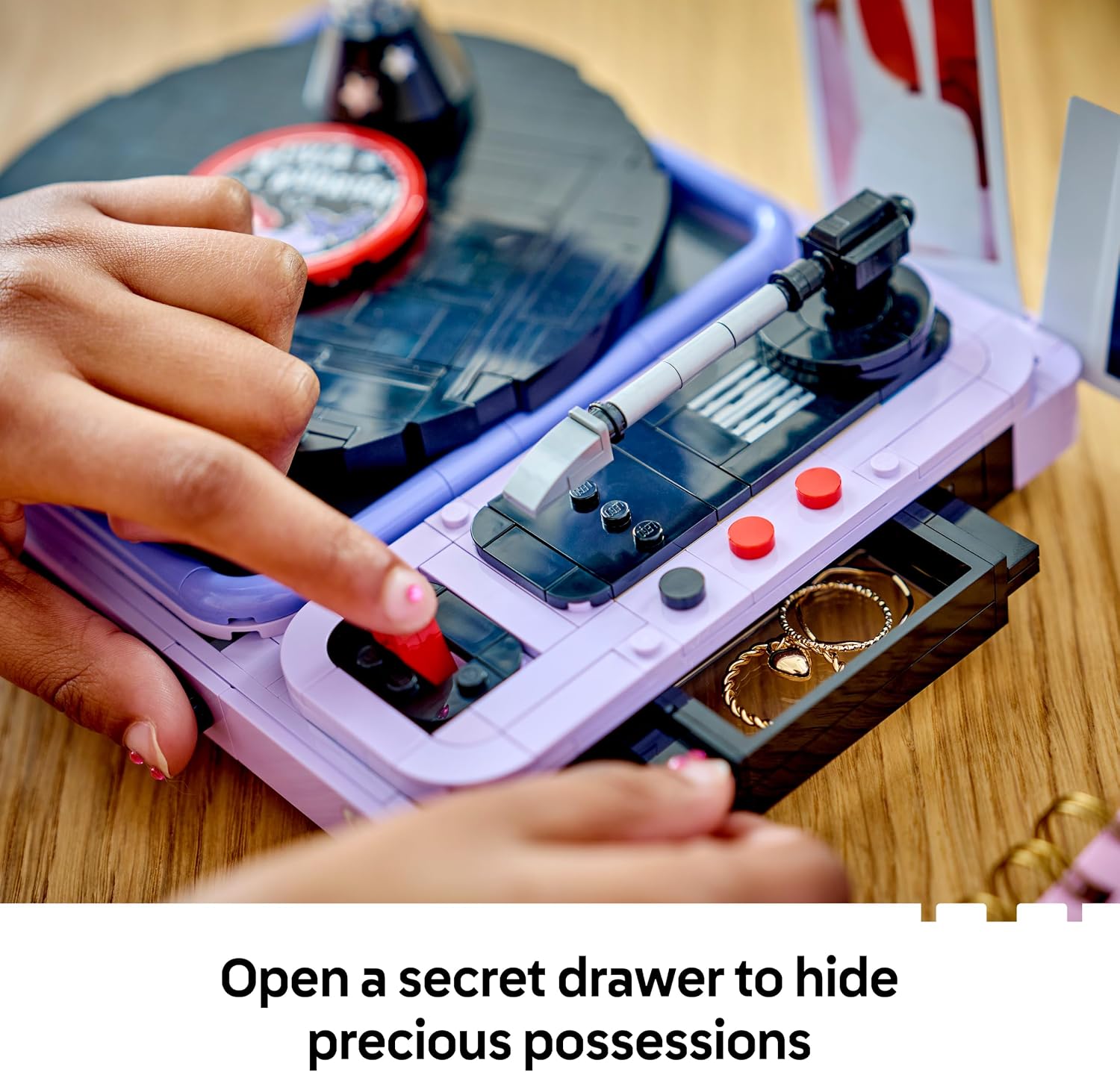 LEGO Editions Olivia Rodrigo's Concert Moon - Record Player Model Kit w/Vinyl & Minifigure - Kids' Room Decor - Music Gift for 14+ Year Old Teenage Girls, Boys & Fans - 43029
