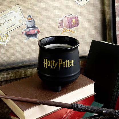 Tasse HP Hogwarts Wappen Kesseldesign 560ml | Harry Potter | Kaffee | Tee | Kakao| Becher | Keramiktasse | Keramikbecher | Geschenk | Geburtstag | Weihnachten | Kessel | Goldeffekt | Keramik