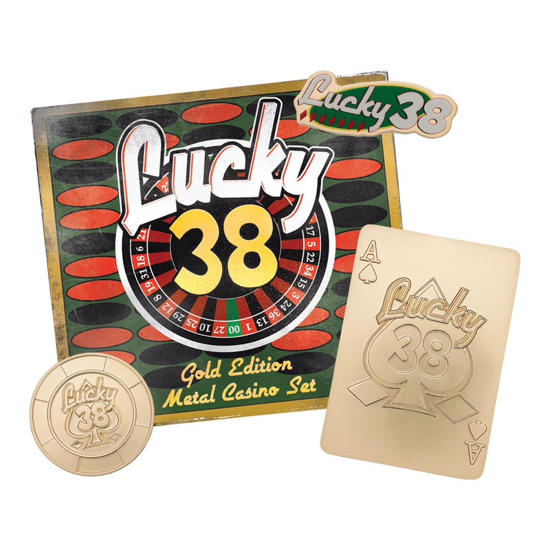 FaNaTtik Fallout: New Vegas Lucky 38, set da casinò color oro – edizione limitata da collezione (distintivo, chip da poker e carta da gioco in metallo), licenza ufficiale, scatola da esposizione
