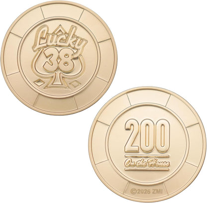 FaNaTtik Fallout: New Vegas Lucky 38, set da casinò color oro – edizione limitata da collezione (distintivo, chip da poker e carta da gioco in metallo), licenza ufficiale, scatola da esposizione