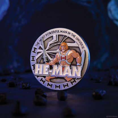 FaNaTtik Masters of the Universe He-Man - Moneta da collezione in edizione limitata, con licenza ufficiale MOTU, numerata individualmente, limitata a 5.000 in tutto il mondo, 38 mm