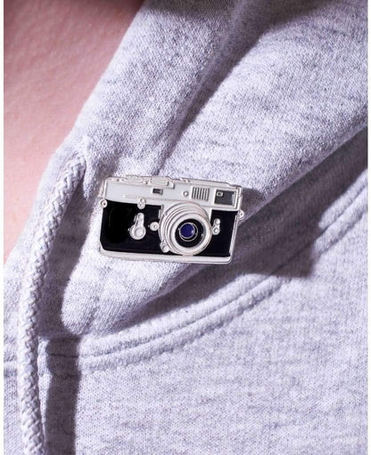 Official Exclusive Leica M2 / M3 Pin Badge