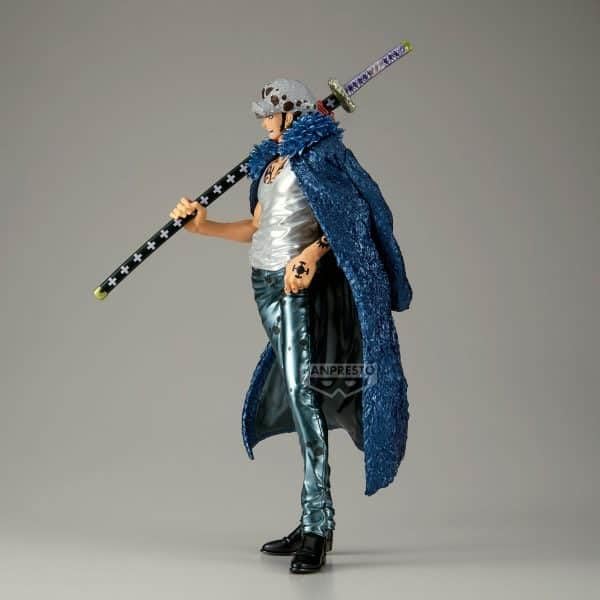 Banpresto Trafalgar Law One Piece Premium (The Metallic) Action Figure, 31 cm, Multicoloured, Collectible Figure, Ideal for Anime Fans