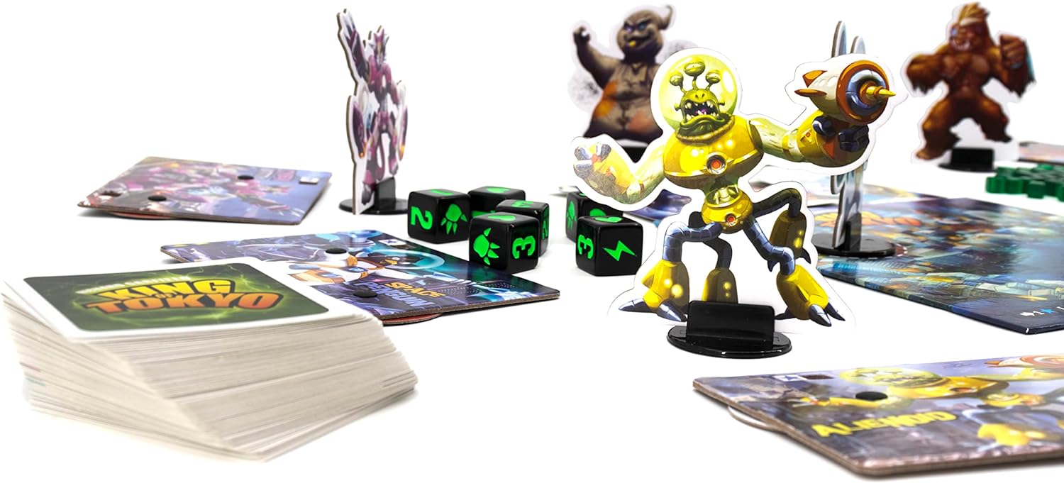 Iello | King of Tokyo Game (2016 Edition) | Board Game | Ages 8+ | 2-6 Players | 30 Minutes Playing Time