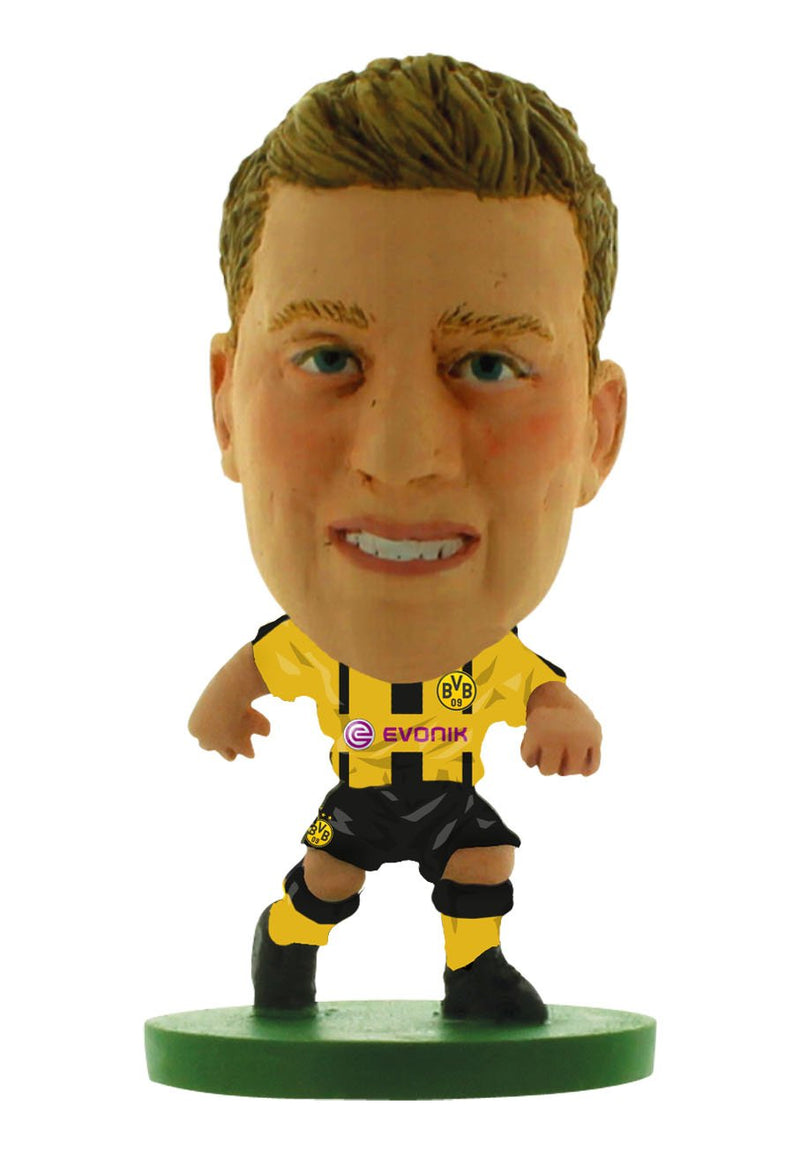 SoccerStarz SOC1119 Borussia Dortmund Andre Schurrle 2017 Version Home Kit
