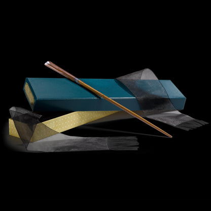 The Noble Collection Newt Scamander Wand in Collectors Box 14 inch long Quality Newt Scamander Wand With Collectors Wand Box - Fantastic Beasts Film Set Movie Props Wands