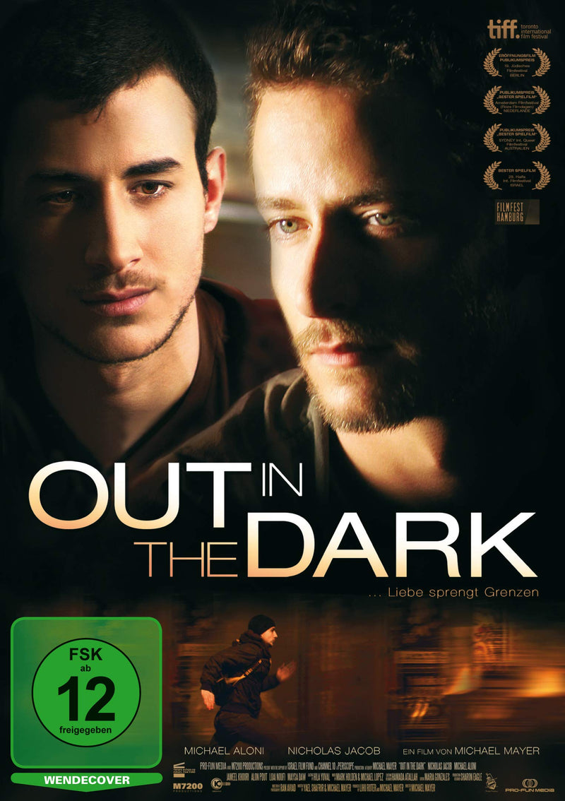 OUT IN THE DARK ... Liebe sprengt Grenzen