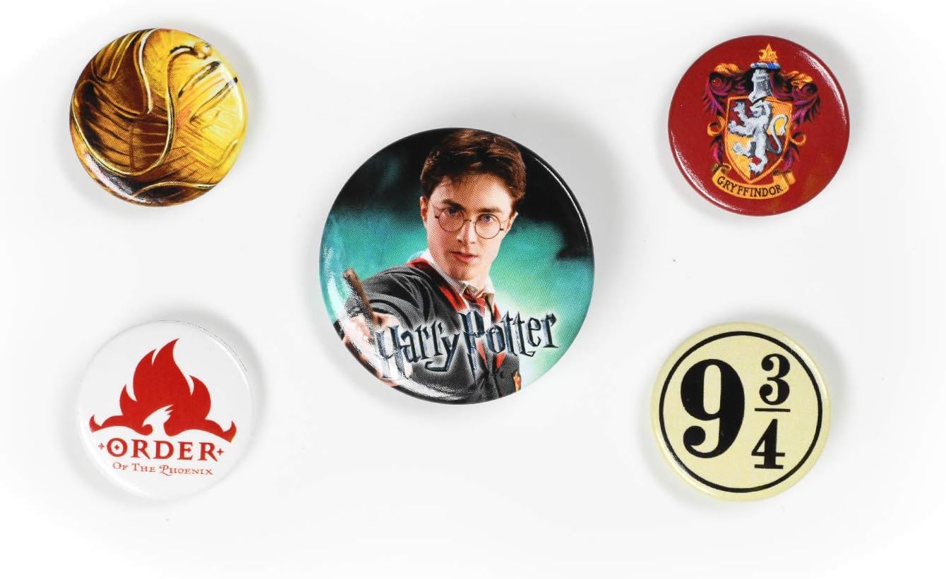 Pyramid International BP80486 Harry Potter Gryffindor Badge, Multi-Colour, 1x38 mm & 4x25 mm
