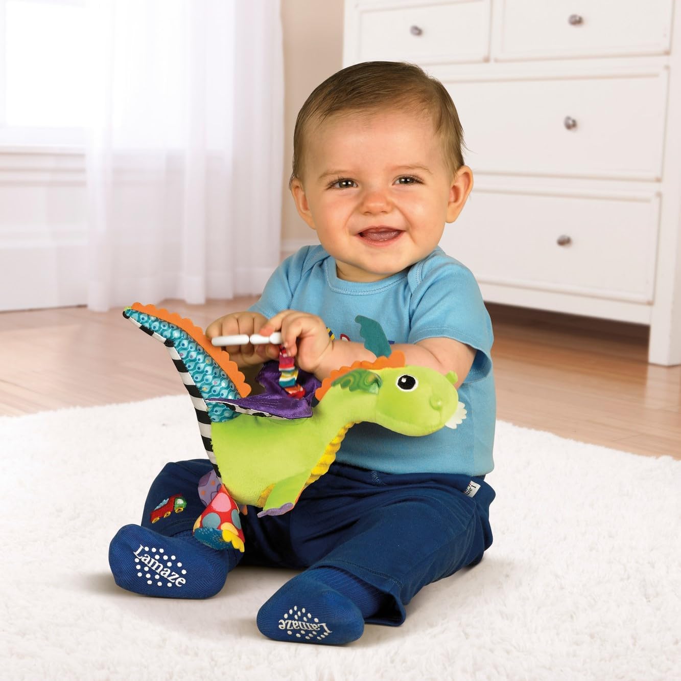 LAMAZE Flip Flap Dragon, Clip on Pram and Pushchair Newborn Baby Toy, Sensory Toy for Babies Boys and Girls from 0 to 6 Months Flip Flap the Dragon