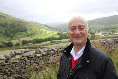 Tony Robinson's Coast to Coast Series 1