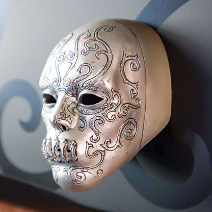 The Noble Collection Bellatrix Wand with wall display & mini mask
