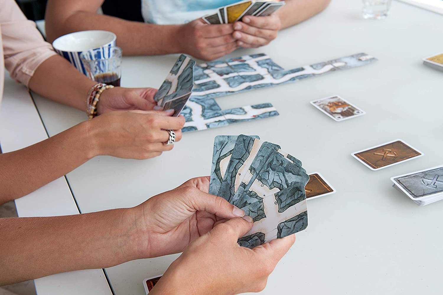 999 Games Saboteur - Juego de tablero (30 min, Niño/niña, 8 año(s), Holandés, Saboteur, 123 mm