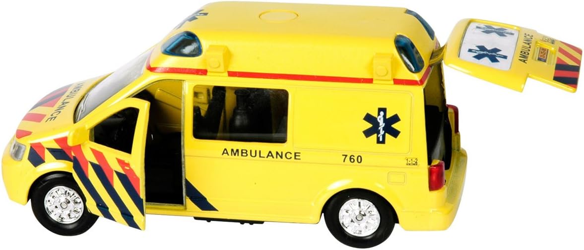 Speel Goed 510643 – Ambulance Model Toy Pull Back Solid Poplar