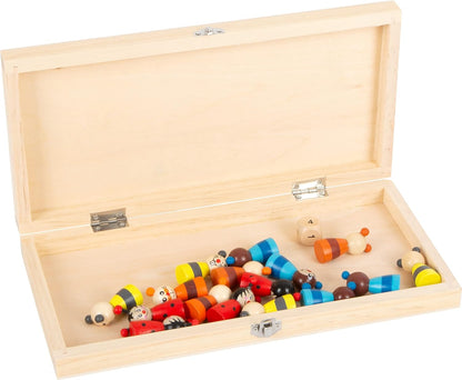 Small Foot Ludo Tiere aus Holz, Gesellschaftsspiel für Groß und Klein, mit Tierchen-Spielfiguren, AB 4 Jahren, 7358, Multicolor