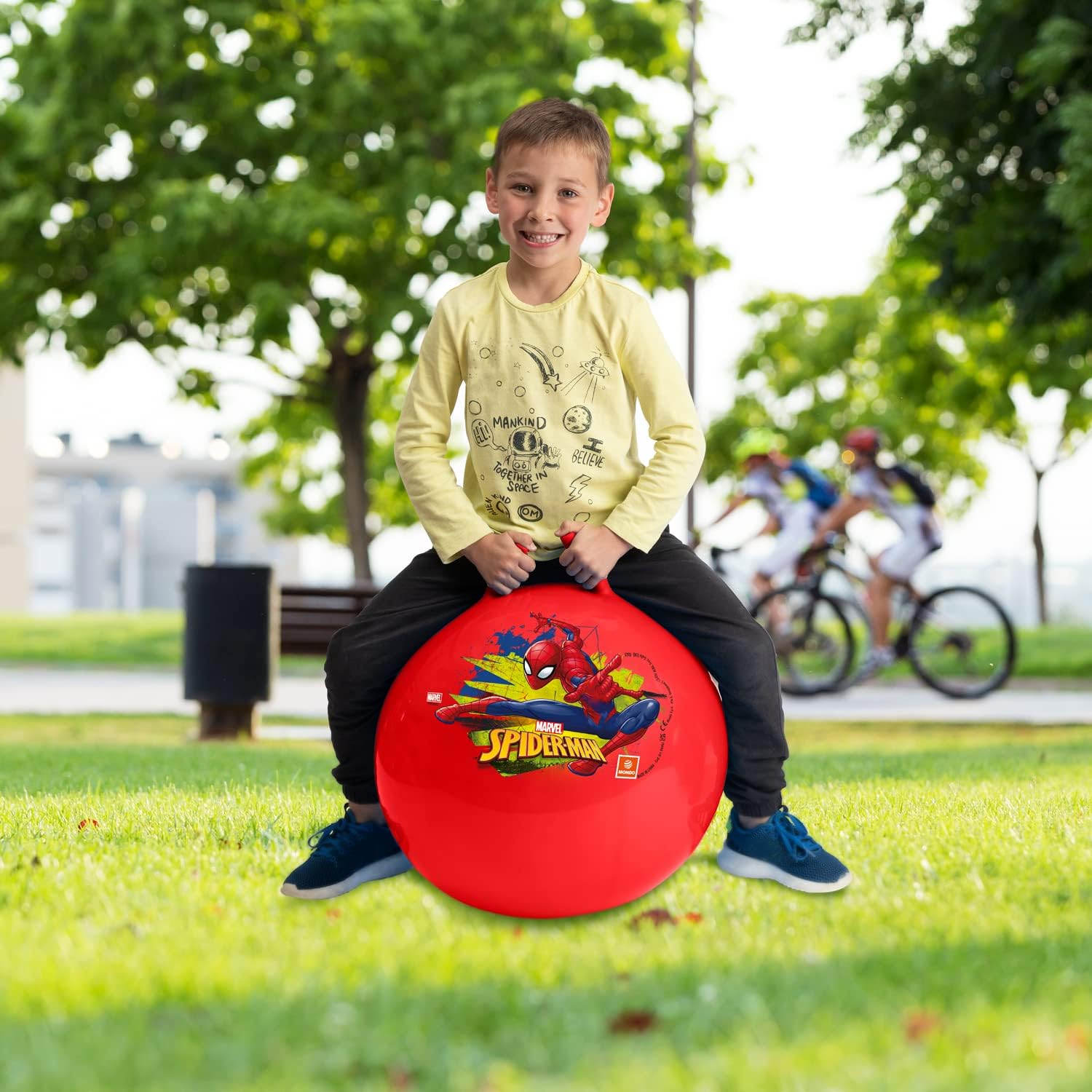 Spiderman Mondo Kangaroo Hopper with Two Hand Grip