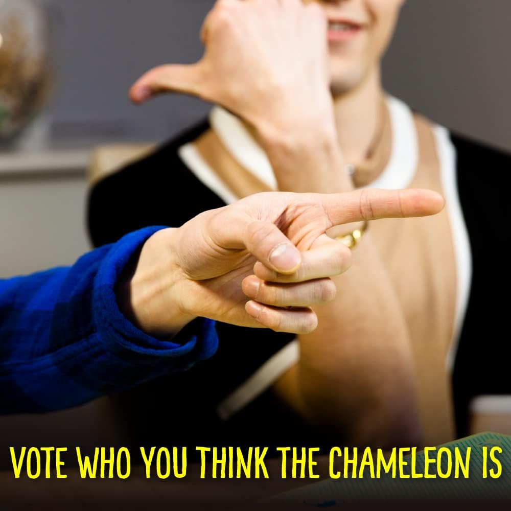 The Chameleon, Award-Winning Board Game for Families & Friends for 3-8 Players The Chameleon - Standard Version