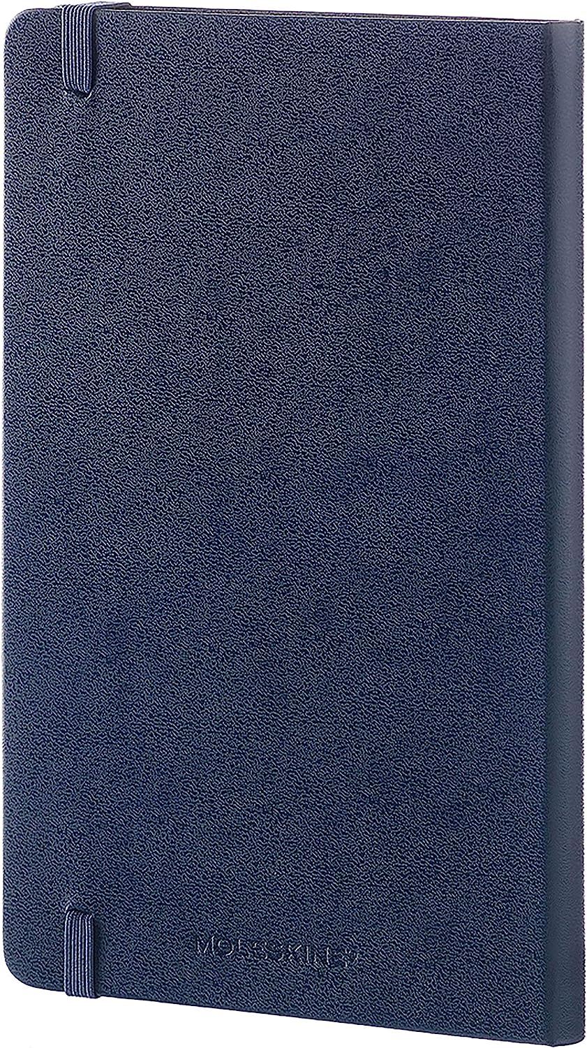 Moleskine Classic Notebook, Taccuino con Pagine Bianche, Copertina Rigida e Chiusura ad Elastico, Formato Large 13 x 21 cm, Colore Blu Zaffiro, 240 Pagine