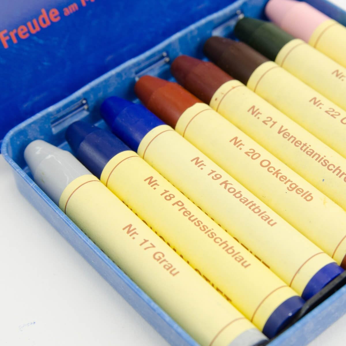 61014 8 colors canned Stockhausen Marr beeswax crayons stick (japan import