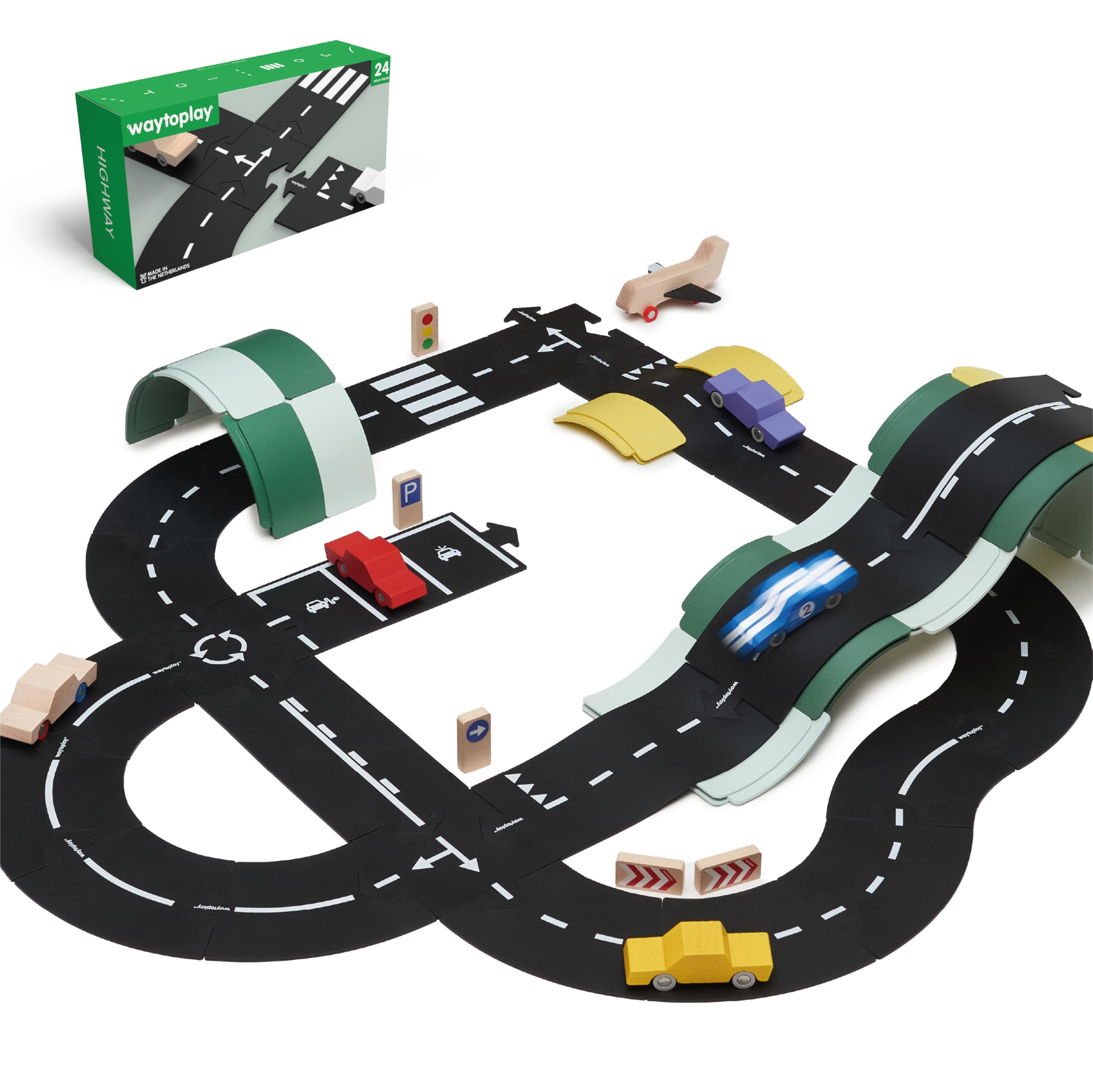 Waytoplay Highway, De originele Flexible autobaan, 24 delen 376 cm lang en geproduceerd in Nederland.