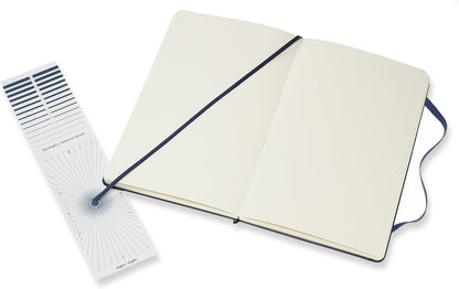 Moleskine 13 x 21 cm Large Art Collection Sketchbook Drawing Pad Notebook Album with Hard Cover and Elastic Closure, Paper Suitable for Pens, Pencils and Crayons, Black, 88 Pages