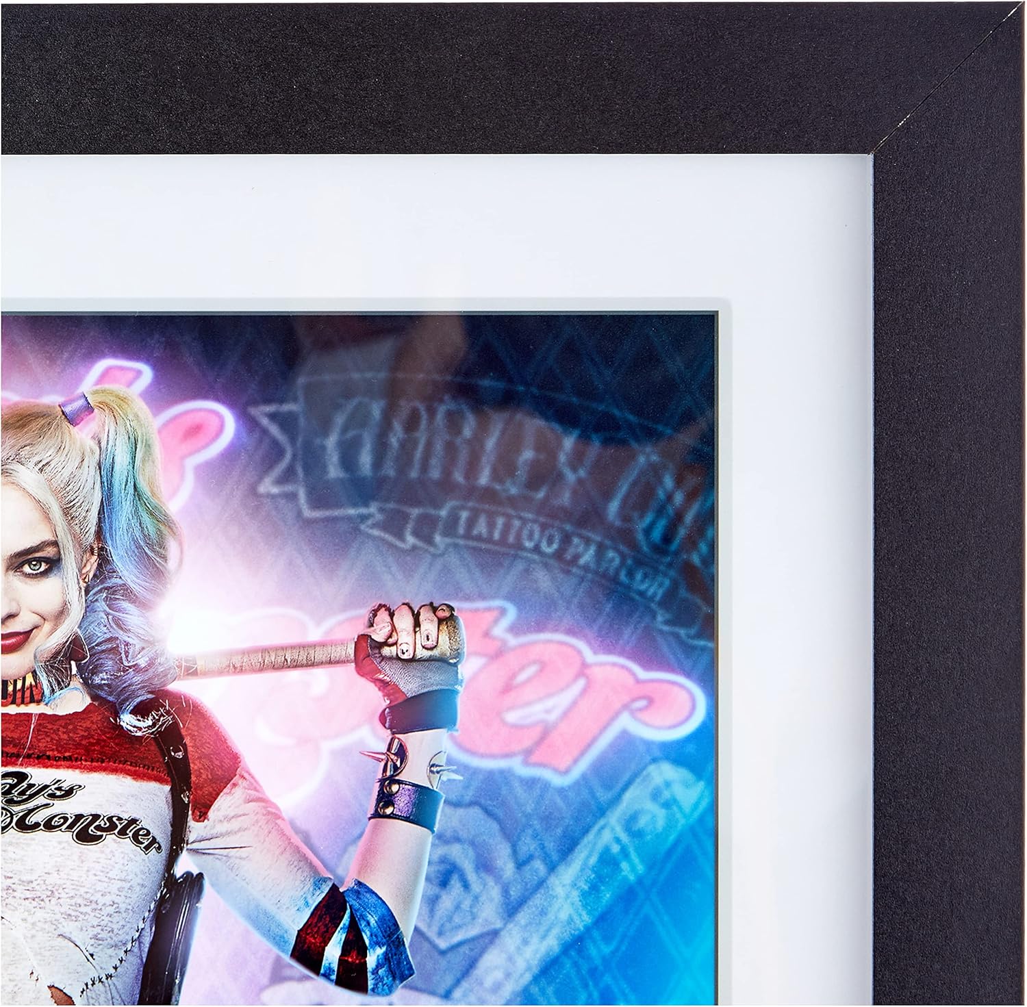 GB eye DC Comics Harley Quinn Stand 30 x 40cm Framed Collector Print