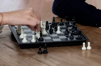 Engelhart - 200711-200712- Travel Magnetic Chess Game 16 cm / 24 cm (24 cm x 24 cm