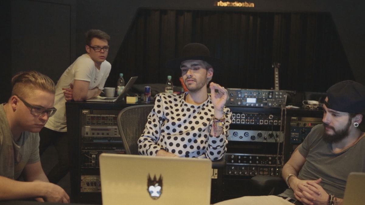 Tokio Hotel -Hinter Die Welt