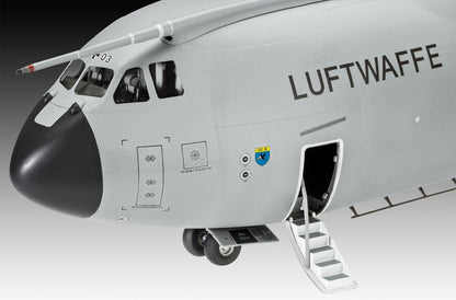 Revell 03929 Airbus A400M "ATLAS" 1:72 Scale Unbuilt/Unpainted Plastic Model Kit