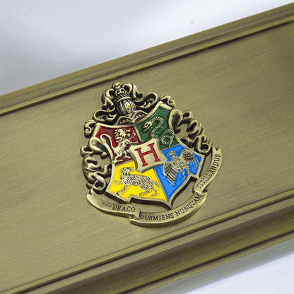 The Noble Collection Harry Potter Hogwarts House Wand Stand