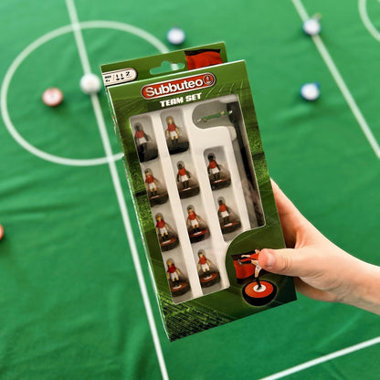 Subbuteo 3415 Player Set, Red/White/Black