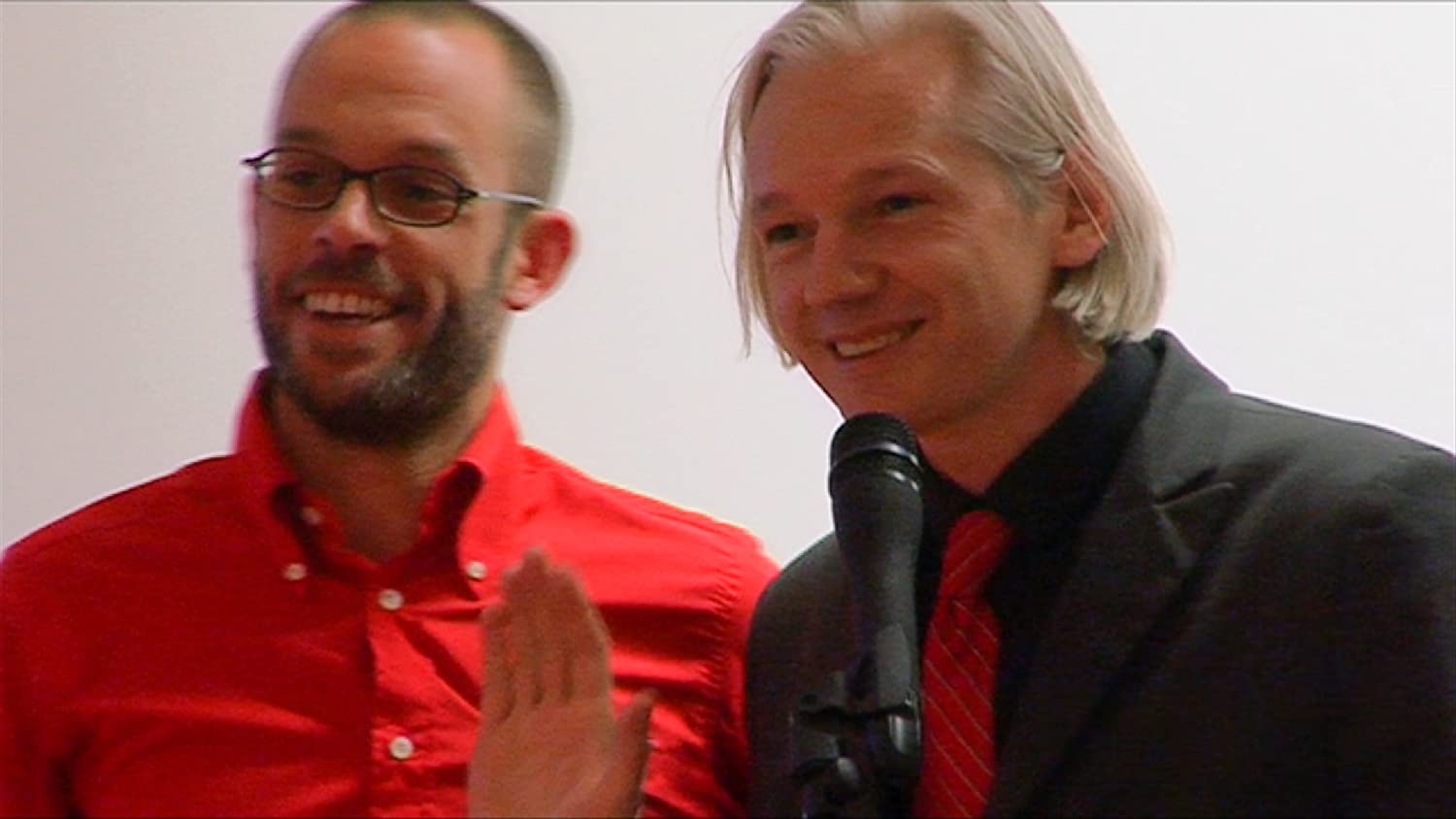 We Steal Secrets: The Story of Wikileaks