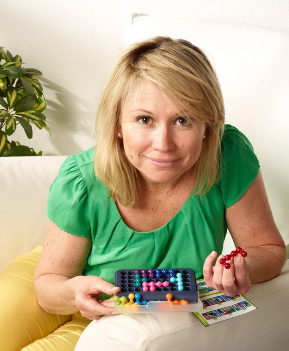 Smart Games - IQ Fit, Puzzle Game with 120 Challenges, 6+ Years