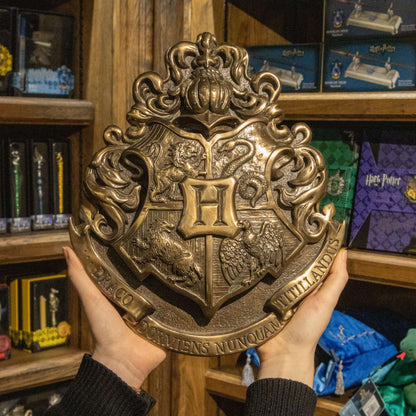 The Noble Collection Harry Potter Hogwarts Crest Wall Art - 11in (28cm) Elegant Wall Plaque - Harry Potter Film Set Movie Props Gifts