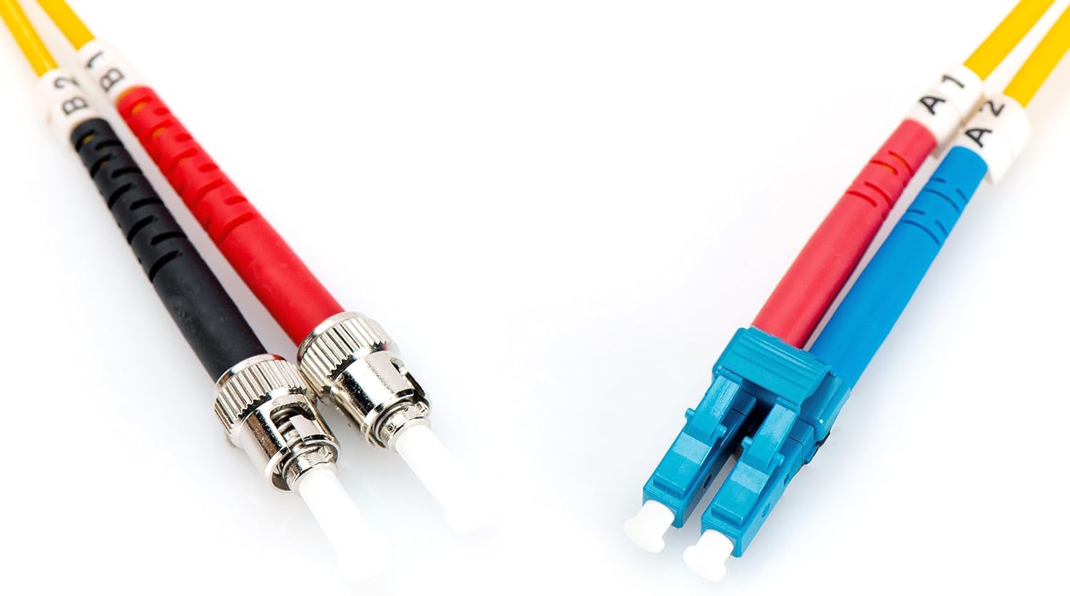 DIGITUS DK-2931-03 – Glasfaserkabel OS2 – 3 m – LC zu ST – Duplex LWL Kabel – 1/10 Gbit/s – SM Singlemode Glasfaser LAN Kabel – Fasertyp: 9/125 µ – Gelb (Yellow)