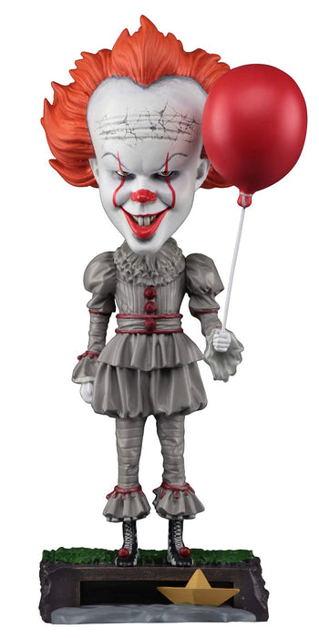 NECA - Pennywise Headknocker Figur 20 cm (NEC0NC45463