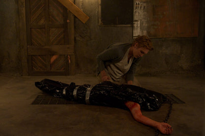 LYNCH, JENNIFER - CHAINED