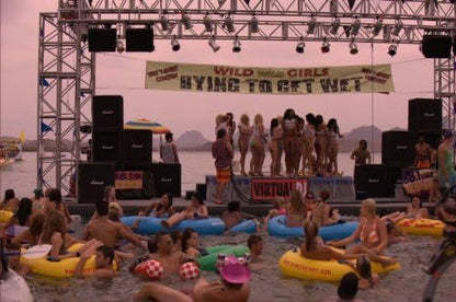 Piranha (DVD) 2010 Min: 85DD5.1WS