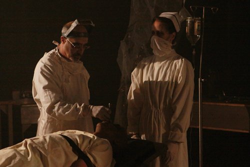 Grave Encounters 2