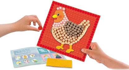 Playmais Mosaic Little Farm Kit de Manualidades para niños y niñas a Partir de 3 años | 2300 Piezas y 6 Plantillas de mosaicos con Animales de Granja | estimula la Creatividad y Habilidades motoras