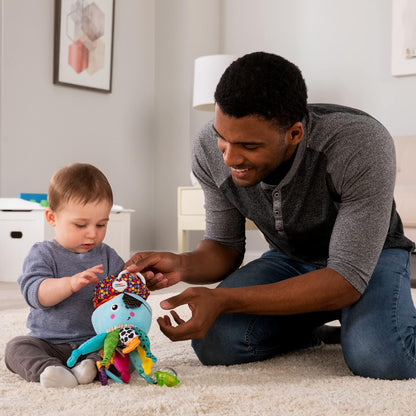 LAMAZE Rusty the Robot, Clip on Pram and Pushchair Newborn Baby Toy, Sensory Toy for Babies Boys and Girls from 0 to 6 Months