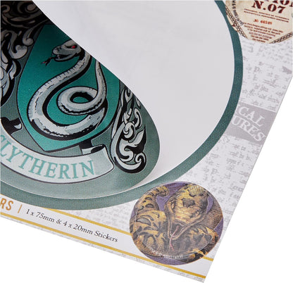 Wizarding World Harry Potter-Slytherin - Adesivo in vinile, multicolore, 10 x 12,5 cm, Wizarding World Harry Potter-Slytherin Vinyl Sticker, Multi-Color, 10 x 12.5cm, Wizarding World Harry Potter Autocollant en vinyle Motif Serpentard Multicolore 10 x 12,