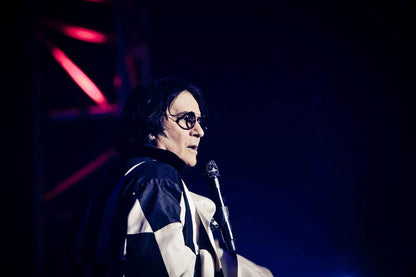 Alt in Tour t. B.Ray+Booklet 24 Pagine Formato Cover 4 Ante)