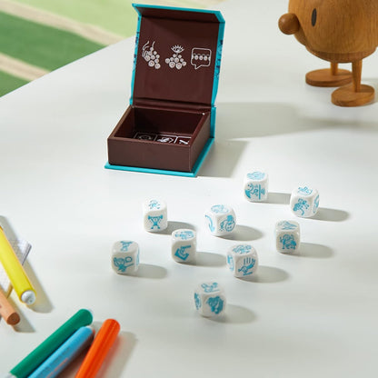 Asmodée Story Cubes: Acciones - Todas las versiones disponibles, Multilenguaje (ASMRSC02ML1