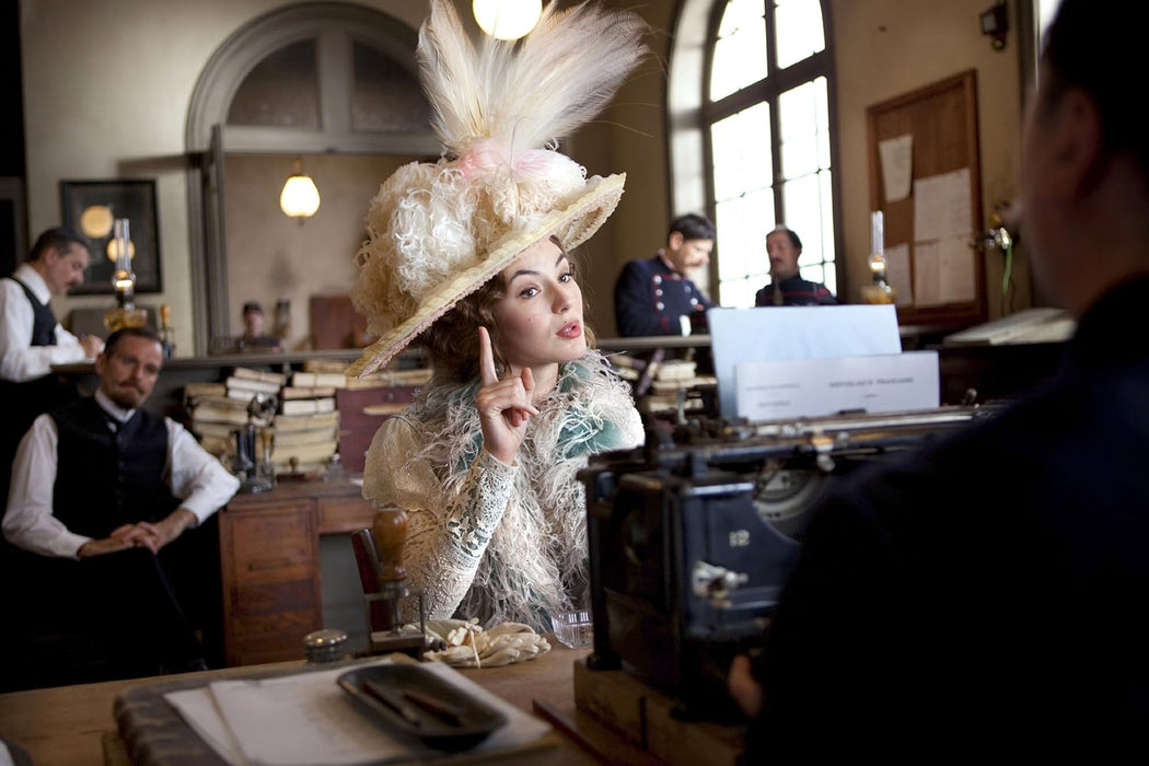 ADELE BLANC-SEC-LUC BESSON - A